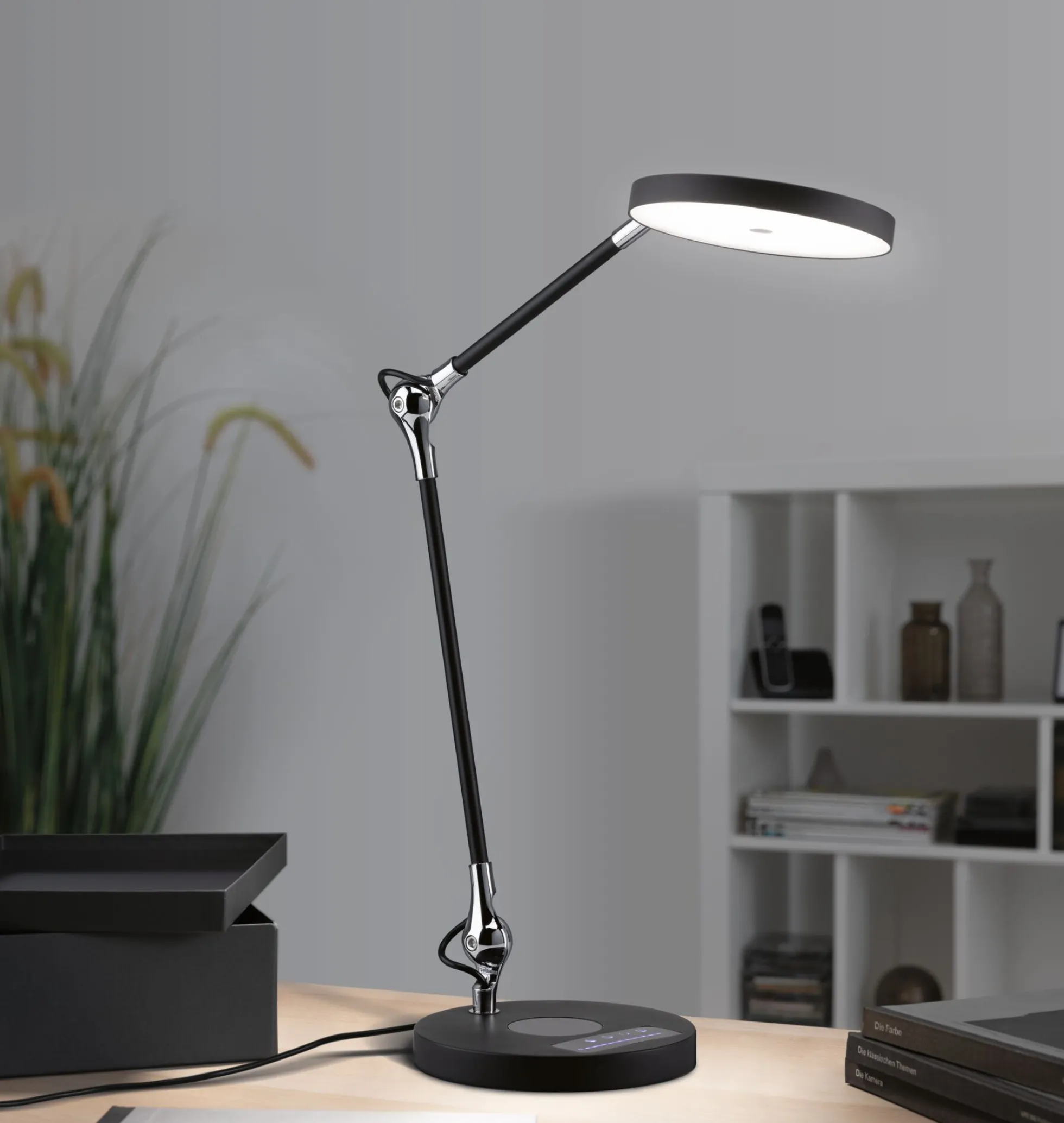 LED Schreibtischleuchte - Numis QI