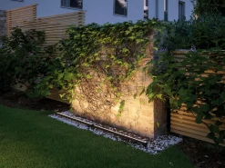 Plug & Shine LED Bodenaufbauleuchte - Lichtleiste