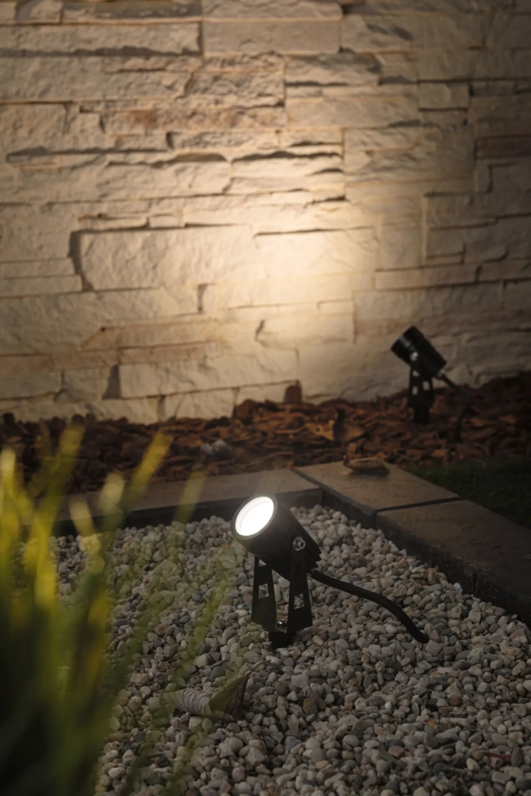 Plug & Shine LED Gartenstrahler - Warmweiß Basisset