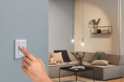 Preisattraktives Starterset Smart Home Zigbee 3.0 - Gateway + LED Birne E27 RGBW + Schalter